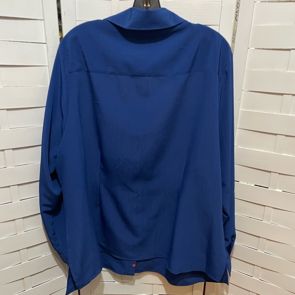 NWT Notations Button Up Blouse - Picture 4 of 6
